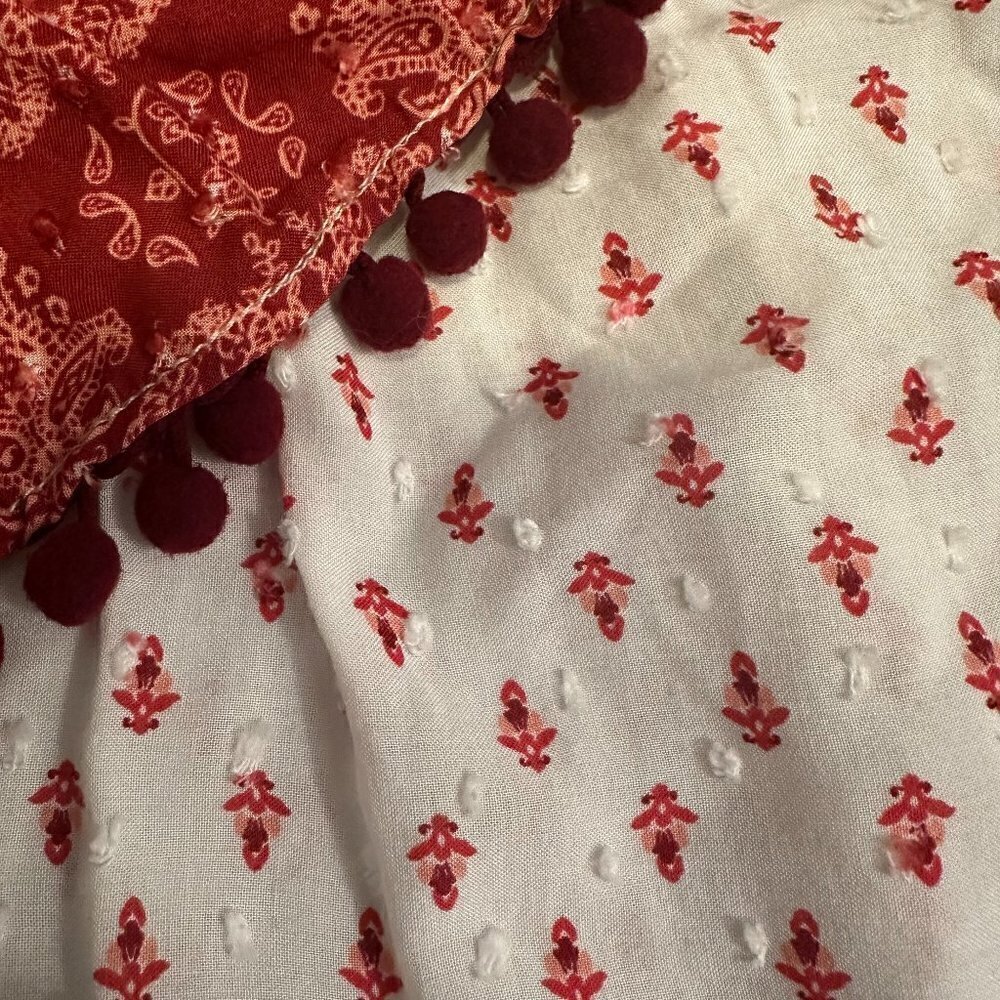 One Shoulder Boho Top w/Tassles by Living Doll Red & Pink Floral print size smal - Picture 4 of 8